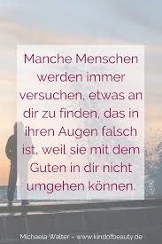 Der erste große fehler, den du gemacht hast, war es zu denken, dass ich eins von deinen schäfern bin. Manche Menschen Werden Immer Versuchen Etwas An Dir Zu Finden Dass In Ihren Augen Falsch Ist Weil Sie Spruche Spruche Zitate Leben Lebensweisheiten Spruche