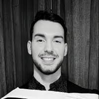 Katherine Bellware's Instagram, Twitter & Facebook