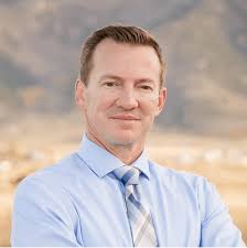 Craig Kidwell's Instagram, Twitter & Facebook