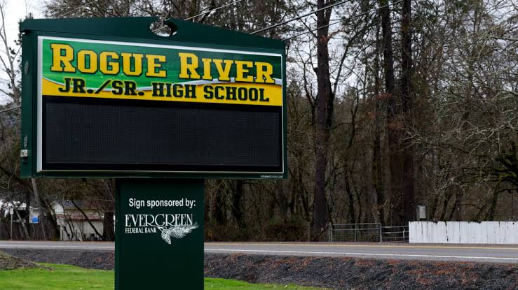 Report of student with a gun at Rogue River school 'unfounded' says JCSO -  KOBI-TV NBC5 / KOTI-TV NBC2