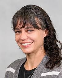 Keri Pearson's Instagram, Twitter & Facebook