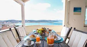 Urban lifestyles bedroom, urban gatherings dining, urban retreat occasional and urban visions entertainment, urban select home office, and finally for that piece of furniture you can't find anywhere, our urban custom shop. Penthouse Apartment Sunset Bay Okrug Gornji Croatia Photos Room Rates Promotions