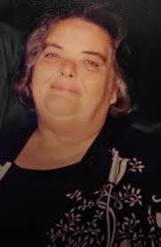 Lola Poole's Instagram, Twitter & Facebook