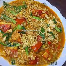 Dunia Resep Dan Informasi Resep Emieee Kuah Ala Mamake 1 Bks Mie Kuah Instan Bawang Merah 6 Siung Bawang Putih 3 Siung Saos Sambal Secukupnya Kecap Manis Secukupnya Merica