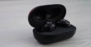 Today we have the raycon earbuds review, those buds appear to be one of many models that sought to topple the most popular ones, like the samsung and how much many other gadgets have shrunk too. Raycon Earbuds Review Detailed Guide Headphonesproreview