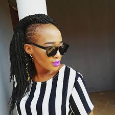 You can opt for beautiful side cornrow and the lush central part that which is truly fun and crazy. 10 Offbeat Mohawk Hairstyles With Shaved Sides For Women Wetellyouhow