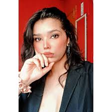 A.N.G.E.L.A 👑 (@hi.i.am.angela) • Instagram photos and videos