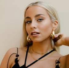 Abbie McCarthy's Good Karma Club