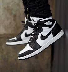 Follow Me Snapchat Komalswas 01 Facebook Mumtaazkomal On Pinterest White Nike Shoes Kicks Shoes Fashion Shoes Sneakers