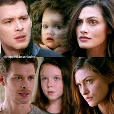 🥴 My uterus just screamed because ✨WHEW✨ Julie Plec should have heavily  considered Ian's (Damon) constant request to romantically pursue a  relationship with Bonnie—they're so beautiful together.