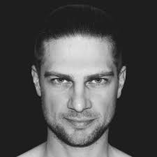 Eisenwaren · Maison de disques ⟋ RA