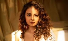 Veqyemgmodalkm Devoleena bhattacharjee is an indian television actress and dancer who has a net worth of $3 million. https www indiaforums com article devoleena bhattacharjee on rumours of getting married in 2021 174067