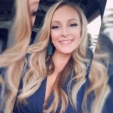 Sara Neely (@SauceySara)