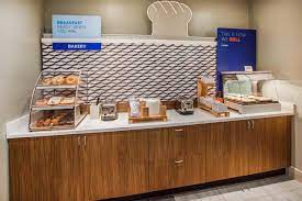 Find affordable hotels and book accommodations online for best rates guaranteed. Holiday Inn Express Hotel Suites Van Wert An Ihg Hotel Van Wert Aktualisierte Preise Fur 2021