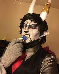 Für einen tollen katzen look benötigen sie. Pin Auf Teufel Kostum Selber Machen