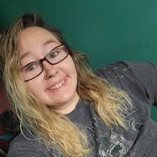 Fruity Pebbles Cannoli is the dessert we didn't know we needed. Full  recipe: http://dlsh.it/VLAKCIj