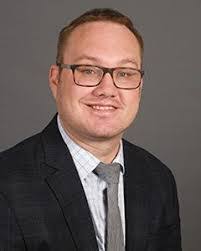 Justin Persons's Instagram, Twitter & Facebook