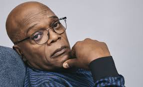 Samuel Jackson comments on race, loving his job, and Trump