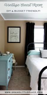 Decorating A Small Guest Room Made Easy Guest Room Decor Trendy Home Decor Small Guest Rooms