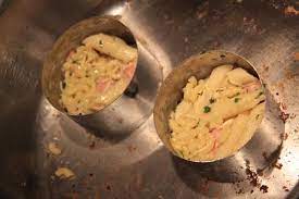 Prendre les pates et le passer au moulin a légume (grille. Galettes Croustillantes De Pates Les Petits Plats De Patchouka