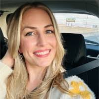 Melody Munoz's Instagram, Twitter & Facebook