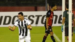 Fan page oficial del club atlético newell's old boys de rosario. Copa Sudamericana Newell S Recibio Un Duro Golpe Contra Libertad Antes Del Clasico Tyc Sports