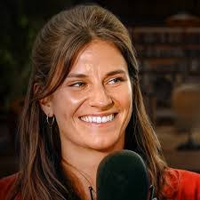 Imogen Stringer's Instagram, Twitter & Facebook