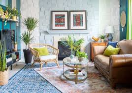 Chartreuse color vs lime green. 21 Ways To Decorate With Chartreuse