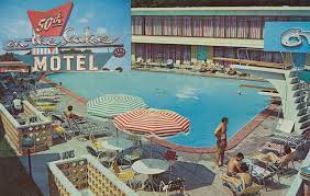 50th On The Lake Motel Chicago Illinois Camping In Illinois Vintage Hotels Summer Travel