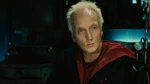 Jigsaw Tobin Bell In Saw Ii Saw Ii Horror Movie Characters Famous Villains