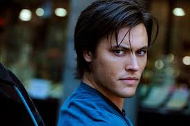 🥲 he ain't no xaden, i could see him as ridoc or even sawyer but not xaden  😭