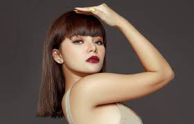 Dinar candy mengatakan sebaiknya netizen jangan langsung berpikiran negatif tentang apa yang diminta dinar candy. 3 Berita Artis Terheboh Dinar Candy Sering Begituan Mbak You Ramal Nissa Sabyan Jpnn Com