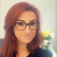 Aimee Hardy's Instagram, Twitter & Facebook