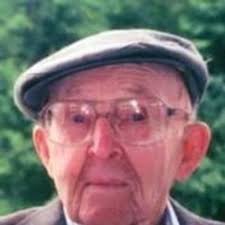 Willard W Davis Obituary April 12, 2005