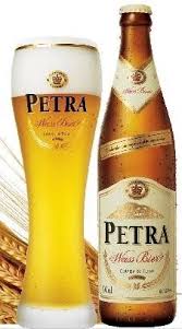 Petra Weiss Bier Cerveja Da Cervejaria Petropolis Cerveja Cervejas Artesanais Marcas De Cerveja