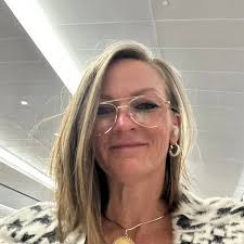 Nothing darlin..we all could use some decent human contact 💙