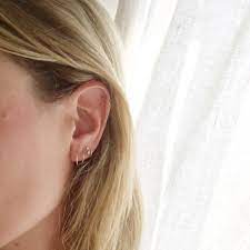 Meet The Best Piercing Parlor In Los Angeles Body Electric Tattoo Ramshackle Glam Body Electric Tattoo Piercing Lobe Piercing