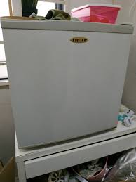 Peti sejuk jenis counte depth : Mini Refrigerator Mini Fridge Peti Ais Kecil Kitchen Appliances On Carousell
