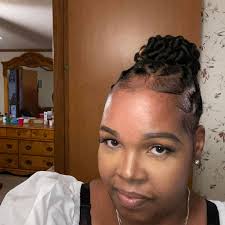 Raven Pettibone updated her profile picture.