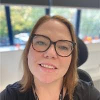 Kristle Statham's Instagram, Twitter & Facebook