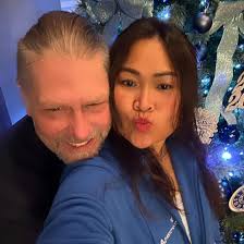 A year gone by, another ahead, memories made, miles still to tread. From  the Chip, have a Merry Christmas, wherever you roam.