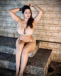 Rasha Kirmani - Free pics, galleries & more at Babepedia
