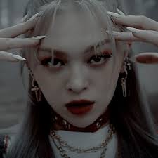 Bwaters Alexa Alex Christine Villain Mv Like Or Reblog Alexa Kpop Aesthetic Female Musicians