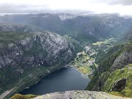 Jun 09, 2021 · den varme sommerkvelden onsdag viste simen hegstad krüger igjen muskler i guttas oppgjør. Best Trails In Lysebotn Rogaland Alltrails