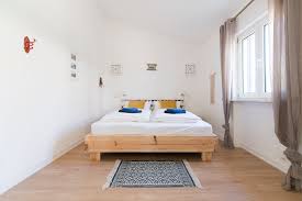 Proper bedroom flooring will help you experiencing comfortable there are rich bedroom flooring models that are available in the market. Best Flooring Options For The Bedroom