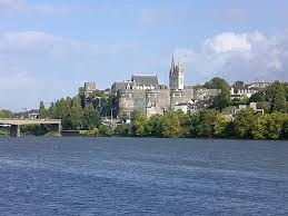 Ils assurent le bon fonctionnement de nos services. Angers Wikiwand