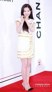 190924 red velvet irene at chanel cosmetics event red velvet irene fashion runway show red velvet