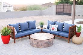 Diy ideas to make for the backyard, patio and porch. Diy Outdoor Sectional Sofa Part 1 How To Build The Sofa Addicted 2 Diy