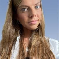 Amy Puckett's Instagram, Twitter & Facebook