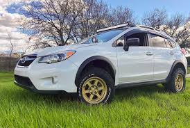 Subaru refreshed its outback jr for the 2018 model year with a bump in horsepower and fresh leds on the top trims. Subaru Crosstrek Wheels Custom Rim And Tire Packages